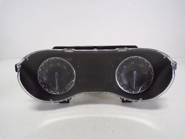 Pre-Owned 17 Chrysler Pacifica Speedometer Speedo Cluster 45k Miles OEM LKQ (Good)